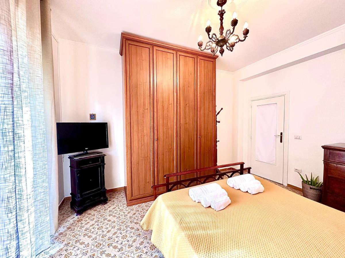 Sorrenthouse Bed & Breakfast ซานตาเญลโล ภายนอก รูปภาพ