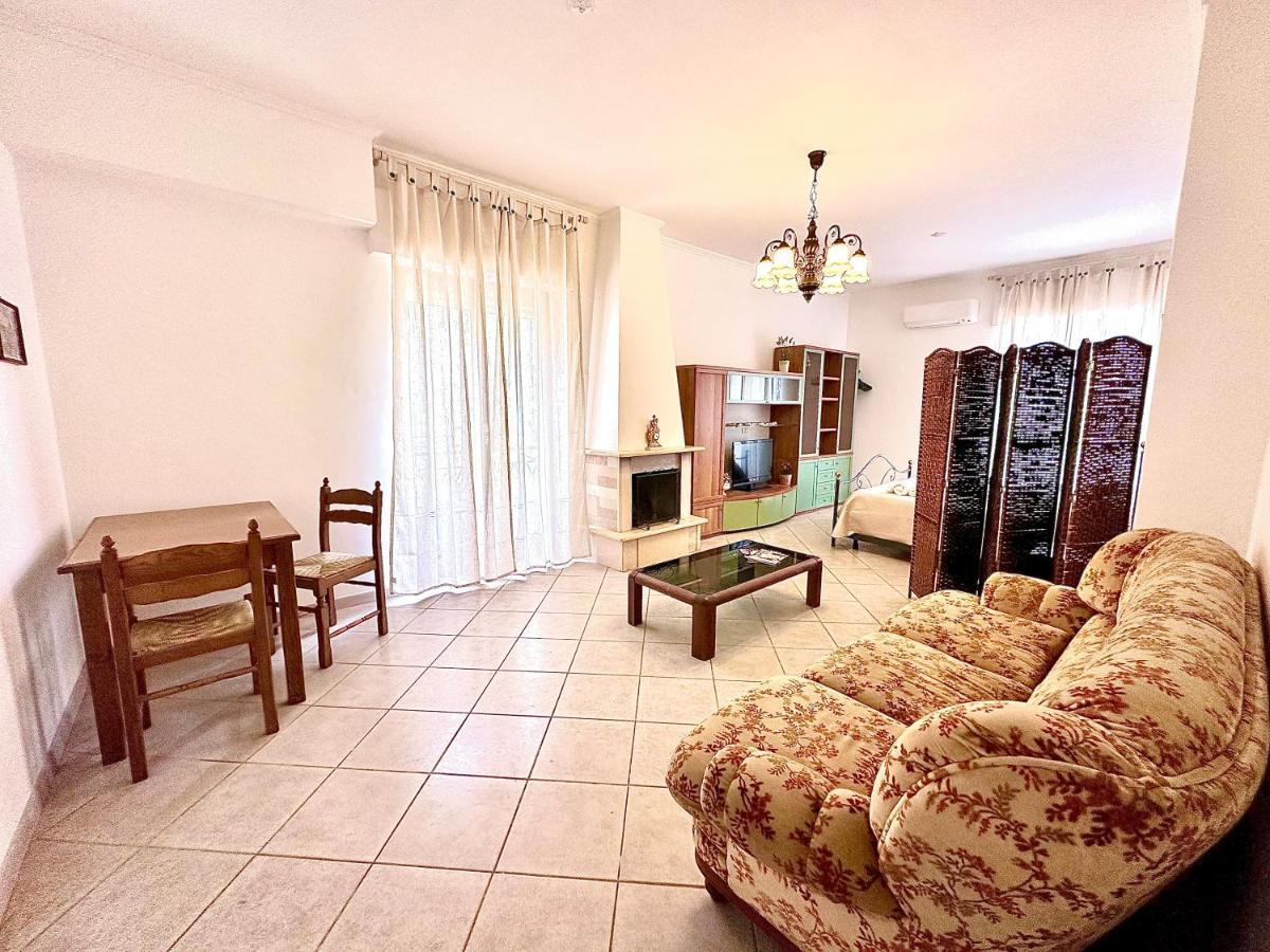 Sorrenthouse Bed & Breakfast ซานตาเญลโล ภายนอก รูปภาพ