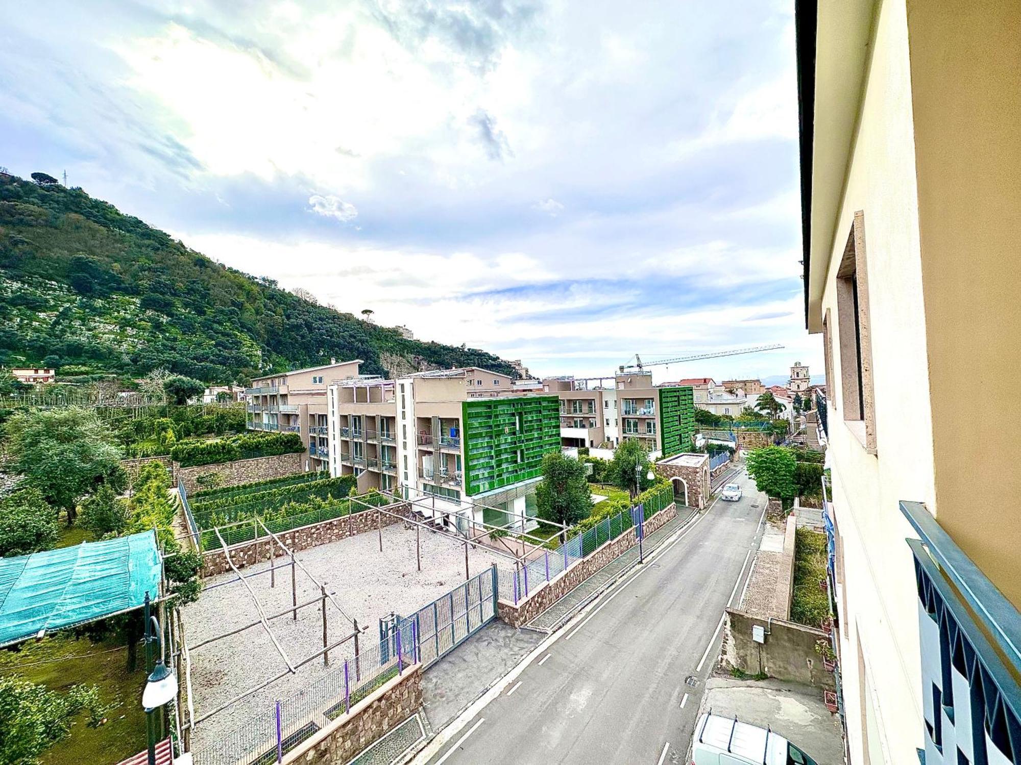 Sorrenthouse Bed & Breakfast ซานตาเญลโล ภายนอก รูปภาพ