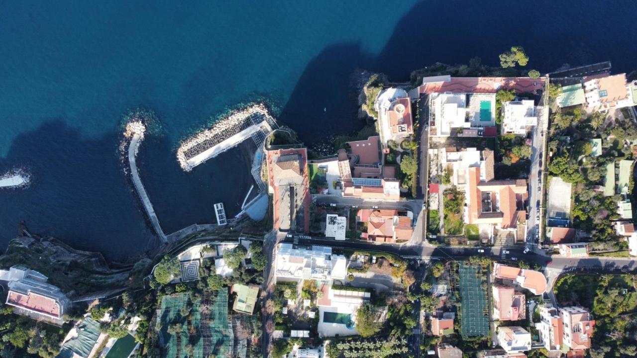 Sorrenthouse Bed & Breakfast ซานตาเญลโล ภายนอก รูปภาพ